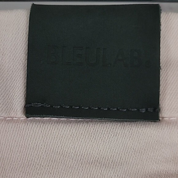 BLEULAB 8 Pocket Pink and Gray Feather Print Reversible Skinny Jeans. Size 27. - Picture 13 of 15